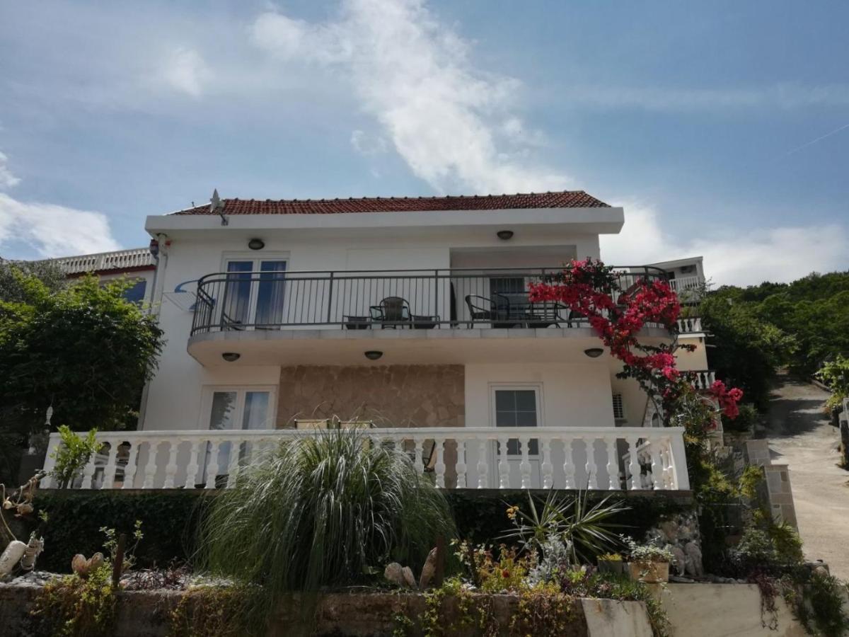 Apartments Obradovic Krasići Esterno foto