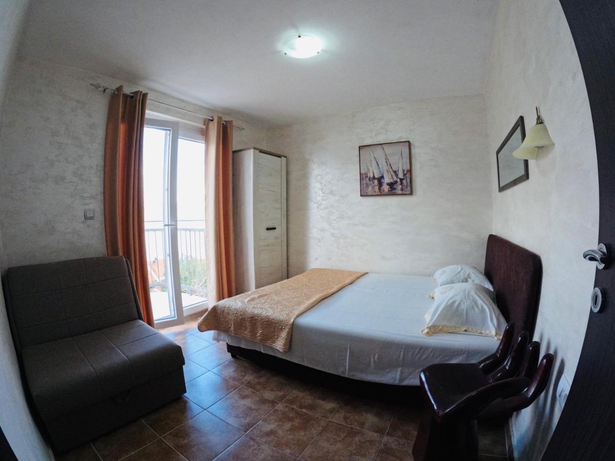 Apartments Obradovic Krasići Esterno foto