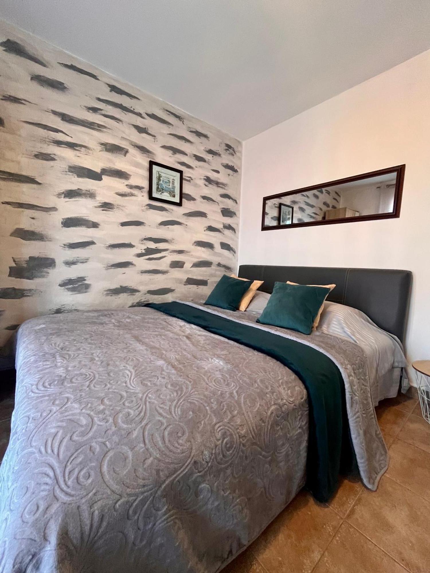 Apartments Obradovic Krasići Esterno foto